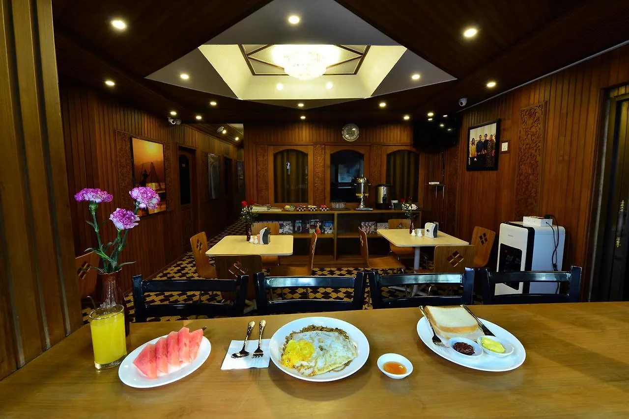 Backpacker Hostel (Adults Only) Yangon